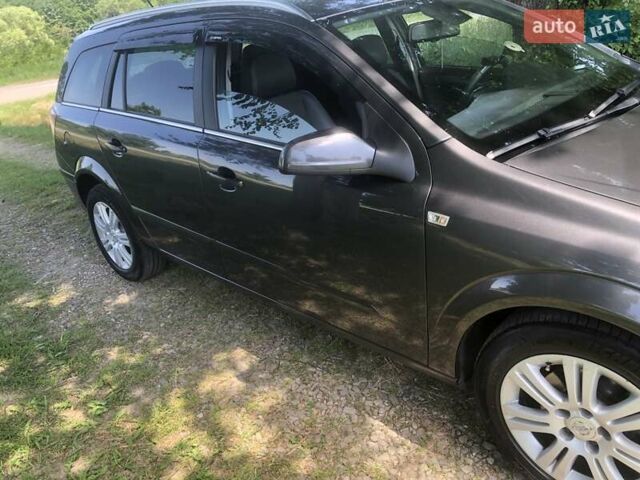 Серый Опель Астра, объемом двигателя 1.69 л и пробегом 278 тыс. км за 5900 $, фото 34 на Automoto.ua