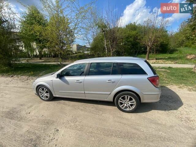 Сірий Опель Астра, об'ємом двигуна 1.7 л та пробігом 221 тис. км за 4800 $, фото 7 на Automoto.ua