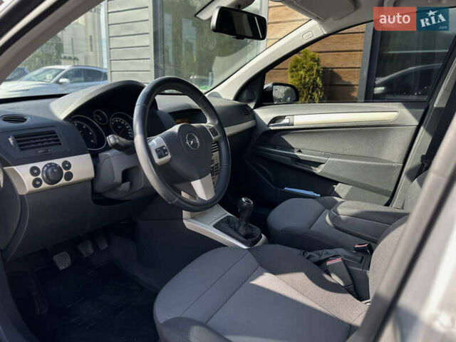 Сірий Опель Астра, об'ємом двигуна 1.69 л та пробігом 84 тис. км за 7400 $, фото 30 на Automoto.ua