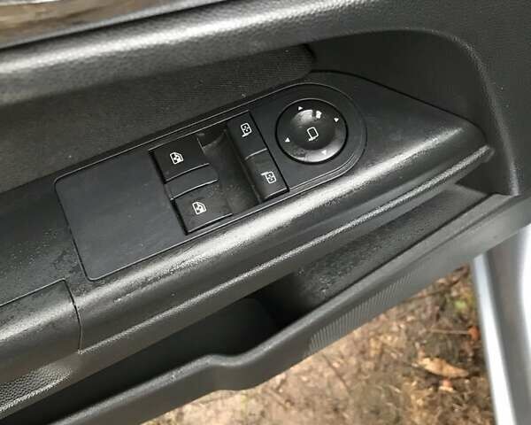 Сірий Опель Астра, об'ємом двигуна 1.7 л та пробігом 186 тис. км за 5200 $, фото 3 на Automoto.ua