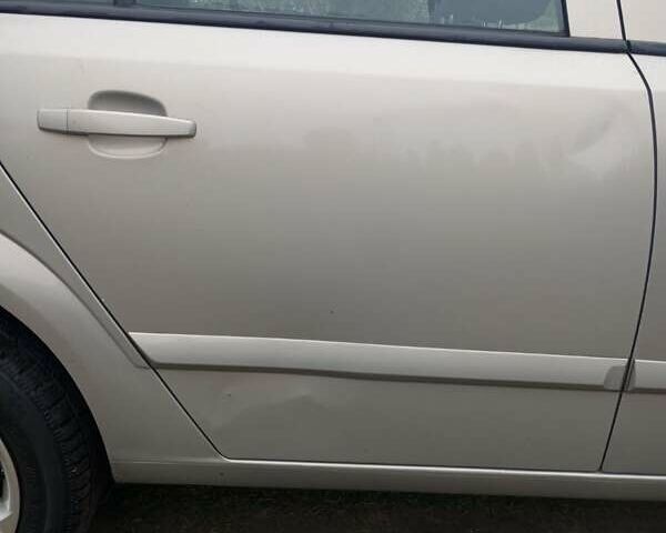 Сірий Опель Астра, об'ємом двигуна 1.3 л та пробігом 210 тис. км за 5000 $, фото 17 на Automoto.ua