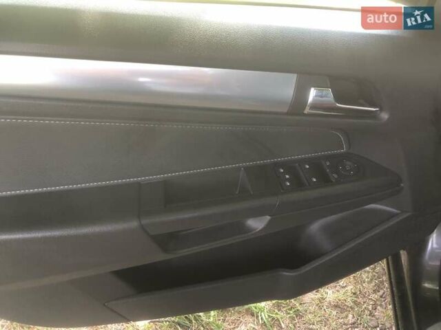 Серый Опель Астра, объемом двигателя 1.69 л и пробегом 278 тыс. км за 5900 $, фото 42 на Automoto.ua