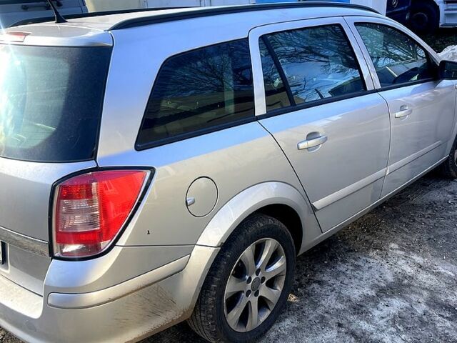 Сірий Опель Астра, об'ємом двигуна 1.6 л та пробігом 239 тис. км за 5500 $, фото 4 на Automoto.ua