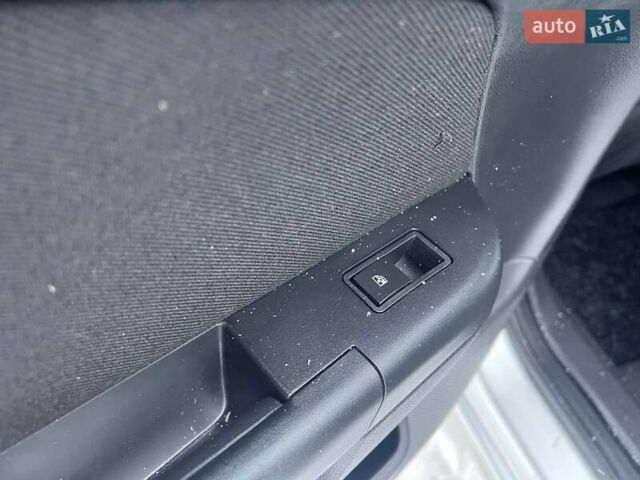 Сірий Опель Астра, об'ємом двигуна 1.6 л та пробігом 209 тис. км за 5999 $, фото 39 на Automoto.ua