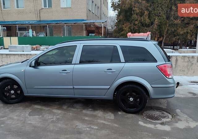 Сірий Опель Астра, об'ємом двигуна 1.9 л та пробігом 255 тис. км за 6200 $, фото 3 на Automoto.ua