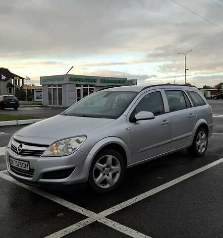 Опель Астра 2008 у Луцьку на Automoto.ua Сірий Опель Астра, об'ємом двигуна 1.69 л та пробігом 238 тис. км за 5650 $, фото 7 на Automoto.ua