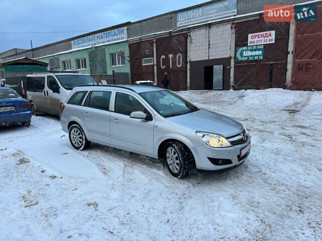 Серый Опель Астра, объемом двигателя 1.6 л и пробегом 213 тыс. км за 5600 $, фото 18 на Automoto.ua