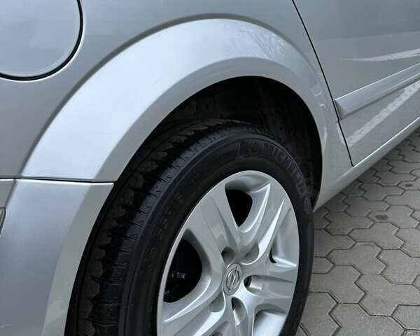 Сірий Опель Астра, об'ємом двигуна 1.6 л та пробігом 196 тис. км за 5700 $, фото 12 на Automoto.ua