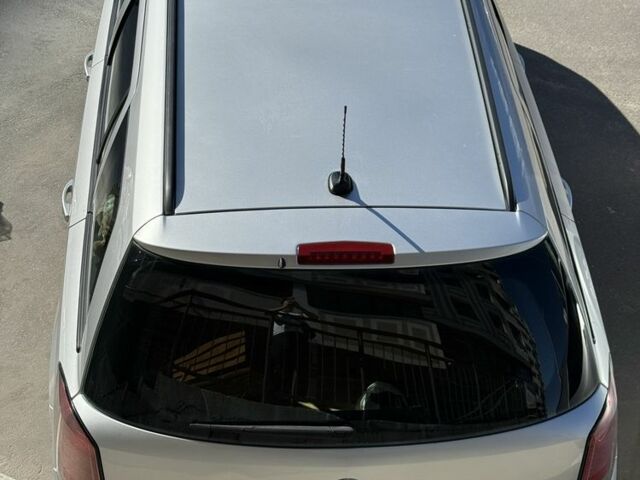 Серый Опель Астра, объемом двигателя 1.7 л и пробегом 320 тыс. км за 4600 $, фото 6 на Automoto.ua