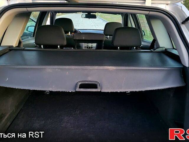 Серый Опель Астра, объемом двигателя 1.6 л и пробегом 189 тыс. км за 4800 $, фото 3 на Automoto.ua