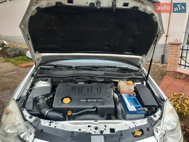 Сірий Опель Астра, об'ємом двигуна 1.9 л та пробігом 219 тис. км за 6200 $, фото 14 на Automoto.ua