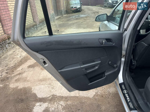 Сірий Опель Астра, об'ємом двигуна 1.8 л та пробігом 278 тис. км за 5850 $, фото 34 на Automoto.ua