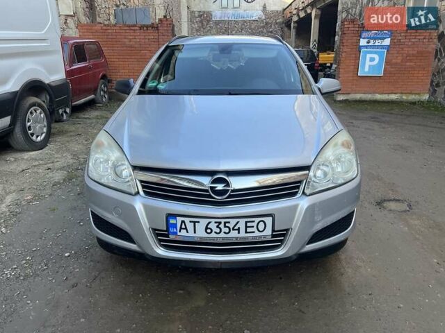 Серый Опель Астра, объемом двигателя 1.7 л и пробегом 280 тыс. км за 4700 $, фото 8 на Automoto.ua