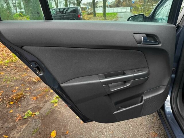 Сірий Опель Астра, об'ємом двигуна 1.6 л та пробігом 197 тис. км за 5990 $, фото 22 на Automoto.ua