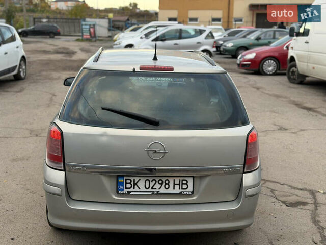 Опель Астра 2008 в Ровно на Automoto.ua Серый Опель Астра, объемом двигателя 1.91 л и пробегом 255 тыс. км за 4300 $, фото 27 на Automoto.ua