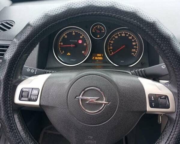 Сірий Опель Астра, об'ємом двигуна 1.3 л та пробігом 210 тис. км за 5000 $, фото 11 на Automoto.ua