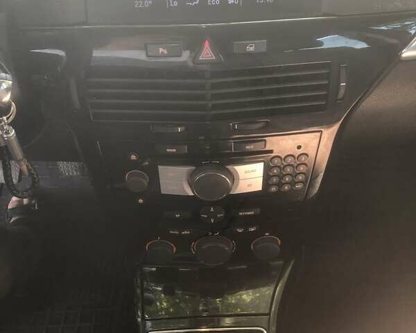 Серый Опель Астра, объемом двигателя 1.69 л и пробегом 278 тыс. км за 5900 $, фото 37 на Automoto.ua