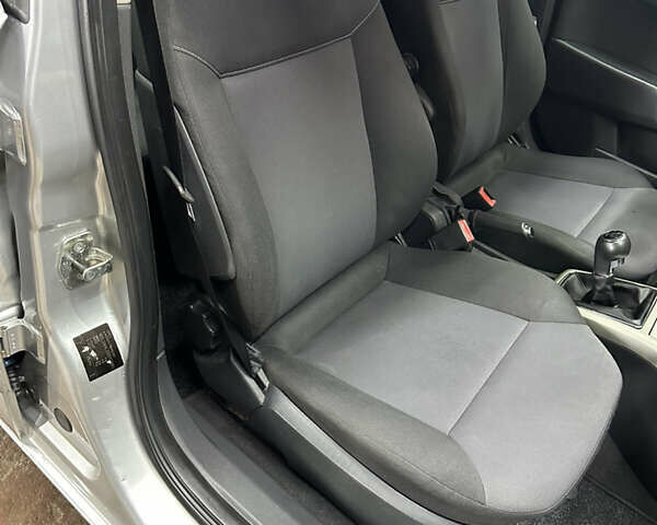 Серый Опель Астра, объемом двигателя 1.6 л и пробегом 195 тыс. км за 5700 $, фото 28 на Automoto.ua