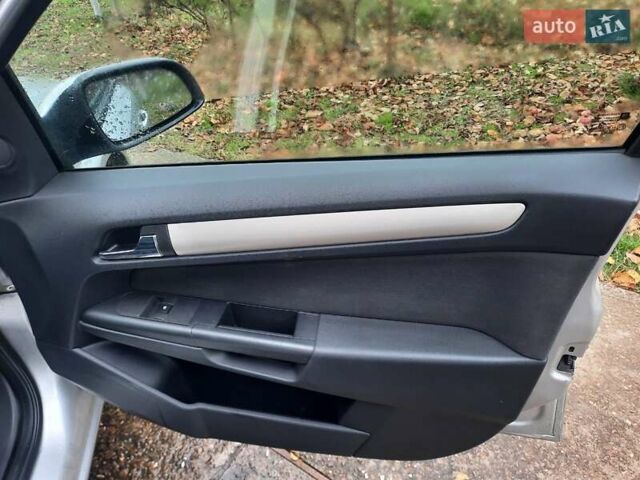 Сірий Опель Астра, об'ємом двигуна 1.9 л та пробігом 219 тис. км за 6200 $, фото 30 на Automoto.ua
