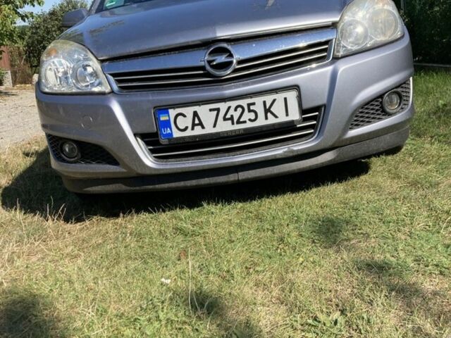 Сірий Опель Астра, об'ємом двигуна 1.6 л та пробігом 207 тис. км за 4699 $, фото 5 на Automoto.ua
