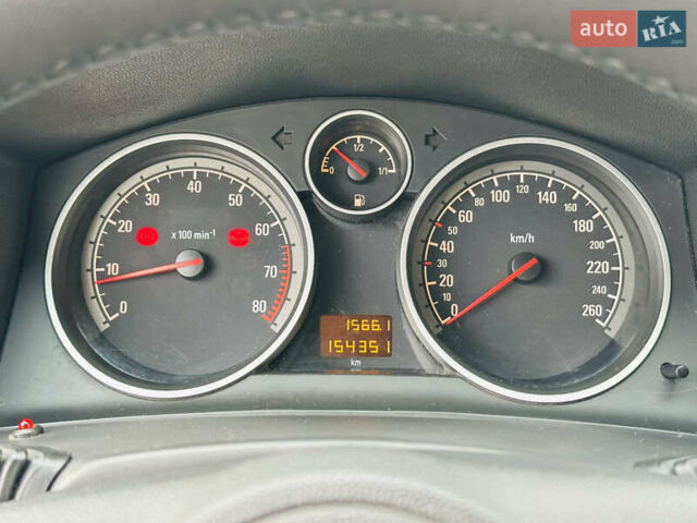 Серый Опель Астра, объемом двигателя 1.6 л и пробегом 154 тыс. км за 7200 $, фото 28 на Automoto.ua