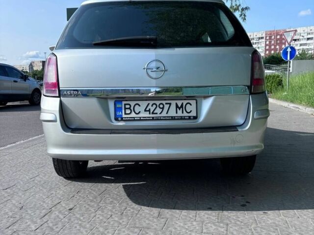 Серый Опель Астра, объемом двигателя 1.6 л и пробегом 208 тыс. км за 5100 $, фото 7 на Automoto.ua