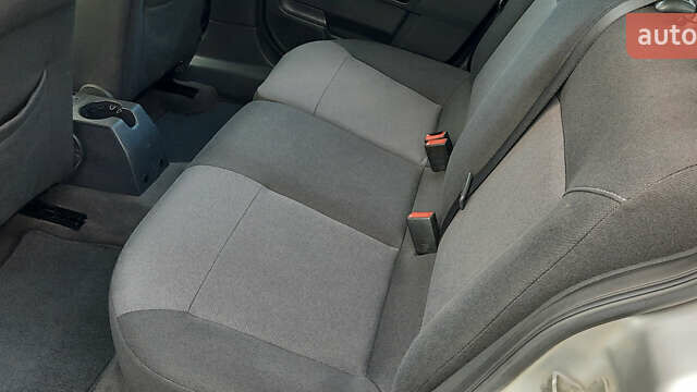 Сірий Опель Астра, об'ємом двигуна 1.8 л та пробігом 200 тис. км за 5999 $, фото 27 на Automoto.ua