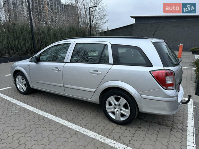 Сірий Опель Астра, об'ємом двигуна 1.6 л та пробігом 196 тис. км за 5700 $, фото 6 на Automoto.ua