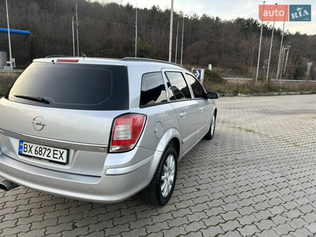 Серый Опель Астра, объемом двигателя 1.8 л и пробегом 252 тыс. км за 4950 $, фото 11 на Automoto.ua