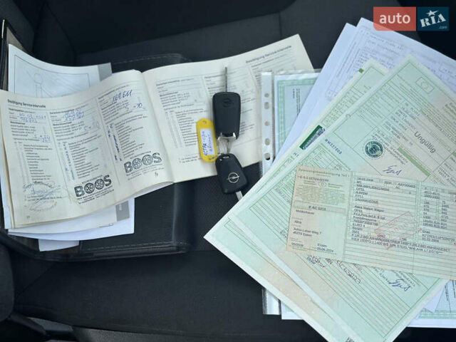 Серый Опель Астра, объемом двигателя 1.8 л и пробегом 188 тыс. км за 6300 $, фото 18 на Automoto.ua