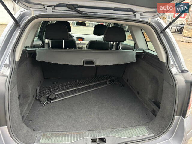 Сірий Опель Астра, об'ємом двигуна 1.6 л та пробігом 275 тис. км за 4999 $, фото 28 на Automoto.ua