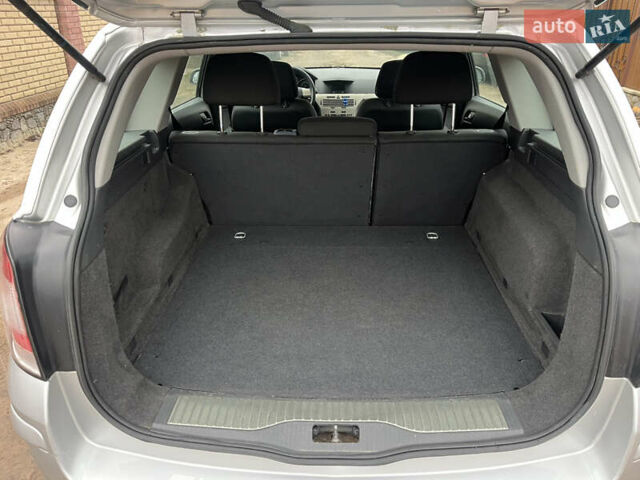 Сірий Опель Астра, об'ємом двигуна 1.8 л та пробігом 278 тис. км за 5850 $, фото 36 на Automoto.ua