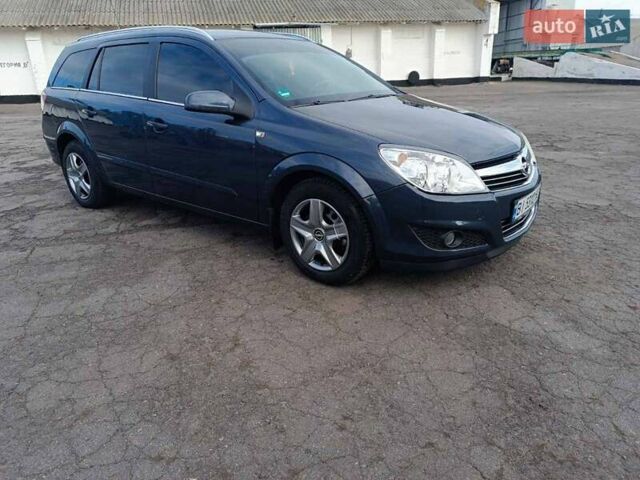 Опель Астра 2008 в Киеве на Automoto.ua Серый Опель Астра, объемом двигателя 1.6 л и пробегом 277 тыс. км за 6300 $, фото 3 на Automoto.ua