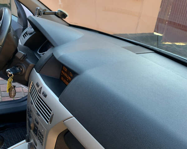 Сірий Опель Астра, об'ємом двигуна 1.6 л та пробігом 250 тис. км за 5500 $, фото 22 на Automoto.ua