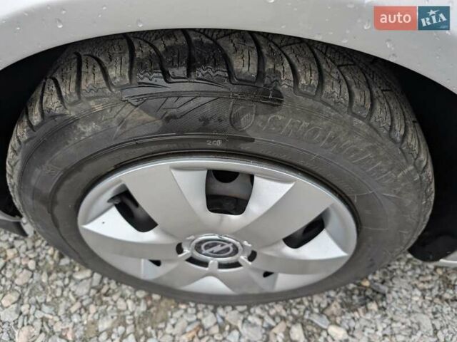 Серый Опель Астра, объемом двигателя 0 л и пробегом 240 тыс. км за 4850 $, фото 22 на Automoto.ua