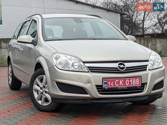 Серый Опель Астра, объемом двигателя 1.6 л и пробегом 240 тыс. км за 5750 $, фото 5 на Automoto.ua