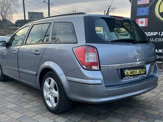 Серый Опель Астра, объемом двигателя 1.4 л и пробегом 220 тыс. км за 5500 $, фото 4 на Automoto.ua
