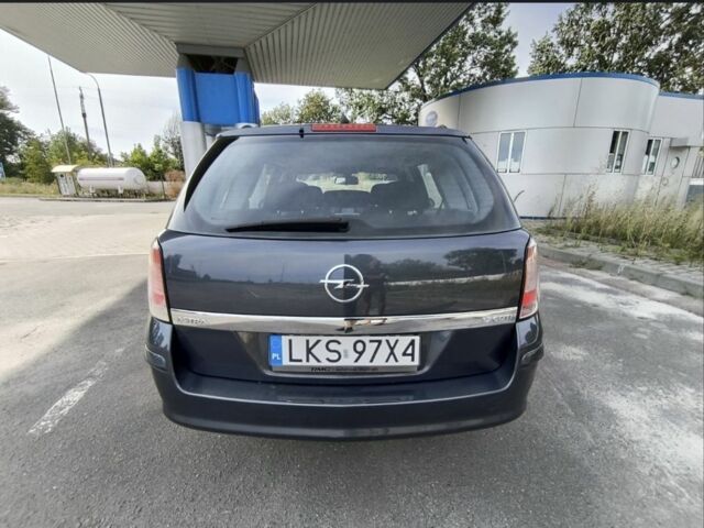 Серый Опель Астра, объемом двигателя 0 л и пробегом 279 тыс. км за 3100 $, фото 3 на Automoto.ua