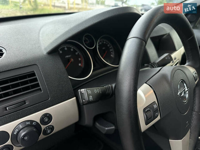 Сірий Опель Астра, об'ємом двигуна 1.6 л та пробігом 218 тис. км за 6000 $, фото 34 на Automoto.ua