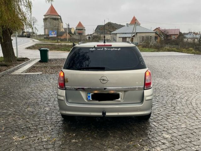 Серый Опель Астра, объемом двигателя 1.6 л и пробегом 196 тыс. км за 6000 $, фото 3 на Automoto.ua