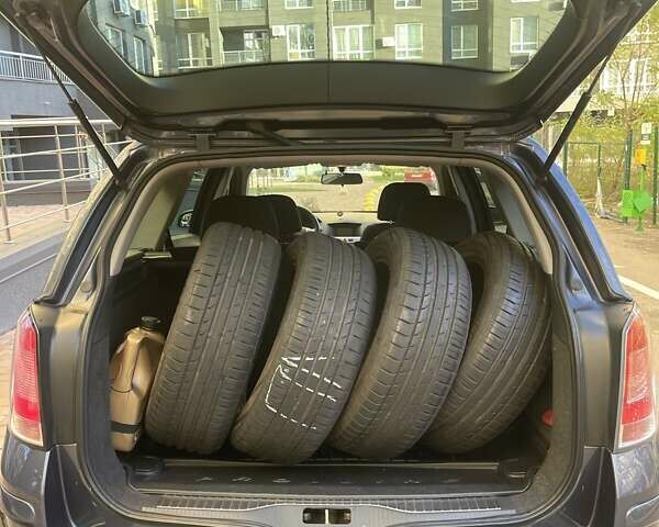 Сірий Опель Астра, об'ємом двигуна 1.6 л та пробігом 196 тис. км за 6200 $, фото 17 на Automoto.ua