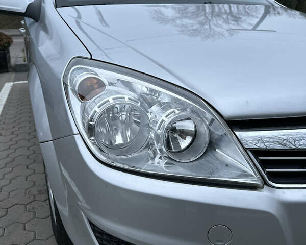 Сірий Опель Астра, об'ємом двигуна 1.6 л та пробігом 196 тис. км за 5700 $, фото 16 на Automoto.ua