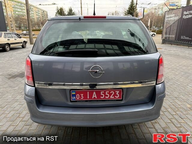 Серый Опель Астра, объемом двигателя 1.6 л и пробегом 192 тыс. км за 5999 $, фото 4 на Automoto.ua