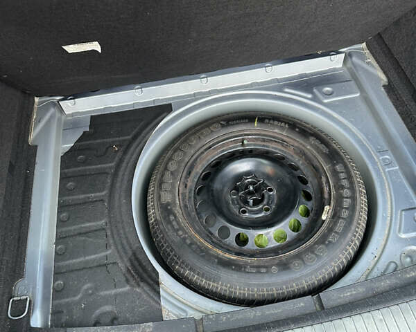 Серый Опель Астра, объемом двигателя 1.6 л и пробегом 216 тыс. км за 5600 $, фото 10 на Automoto.ua