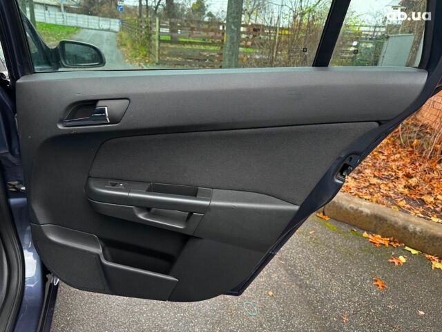 Серый Опель Астра, объемом двигателя 1.6 л и пробегом 197 тыс. км за 5990 $, фото 24 на Automoto.ua