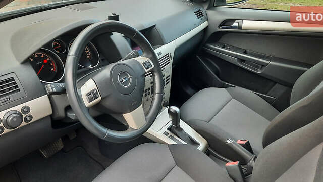 Сірий Опель Астра, об'ємом двигуна 1.8 л та пробігом 200 тис. км за 5999 $, фото 17 на Automoto.ua