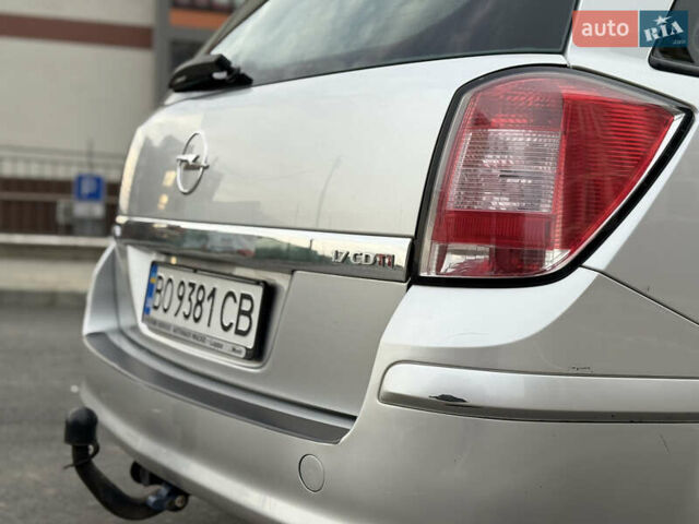 Серый Опель Астра, объемом двигателя 1.7 л и пробегом 228 тыс. км за 4899 $, фото 51 на Automoto.ua