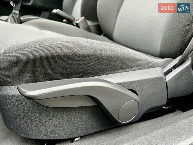 Опель Астра 2008 в Виннице на Automoto.ua Серый Опель Астра, объемом двигателя 1.8 л и пробегом 166 тыс. км за 6499 $, фото 37 на Automoto.ua