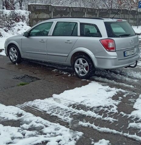 Сірий Опель Астра, об'ємом двигуна 1.7 л та пробігом 196 тис. км за 5250 $, фото 3 на Automoto.ua