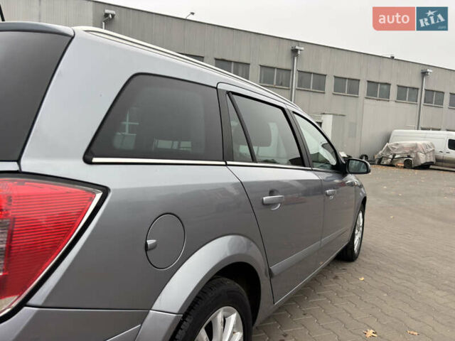 Сірий Опель Астра, об'ємом двигуна 1.6 л та пробігом 275 тис. км за 4999 $, фото 11 на Automoto.ua